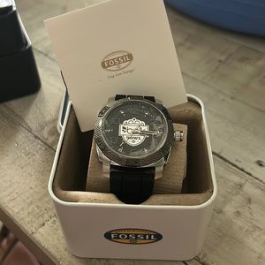 New Never Worn Belk Bowl Fossil Watch